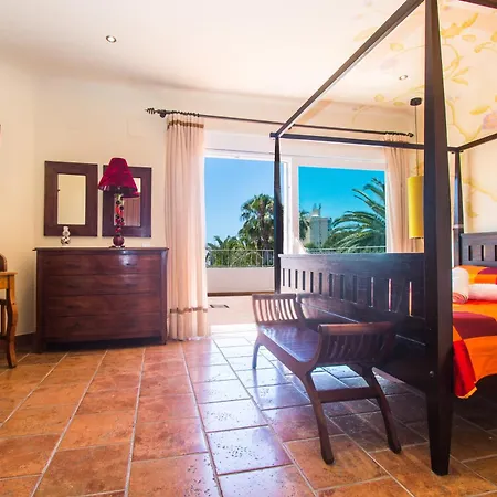 Villa Tuvalu By Abahana